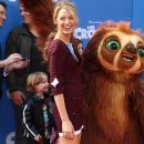 blake-lively-emma-stone-adds-031013 (27)