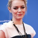 blake-lively-emma-stone-adds-031013 (4)