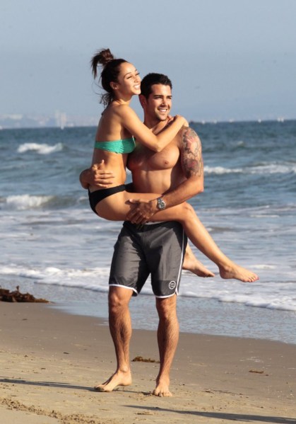 cara-santana-jesse-metcalfe-adds-042913 (32)