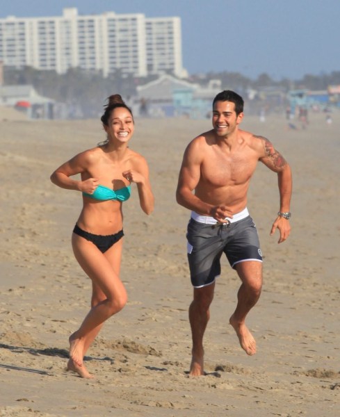 cara-santana-jesse-metcalfe-adds-042913 (3)