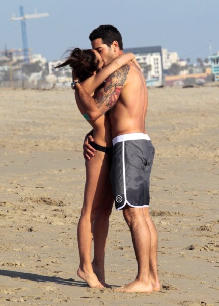 cara-santana-jesse-metcalfe-adds-042913 (50)