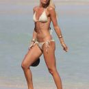 petra-benova-miami-bikini-photos-fotos-adds-051013 (45)