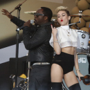 MILEY CYRUS PERFORMS ON JIMMY KIMMEL SHOW WITH WILL I AM!