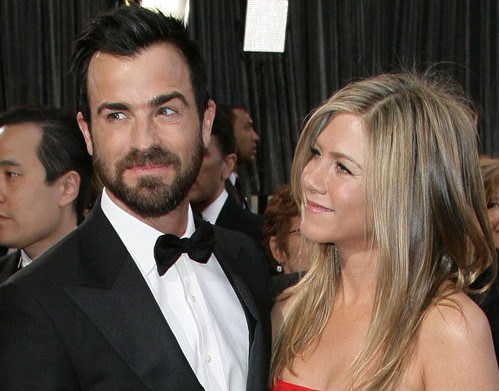 justinanistonlivinginla