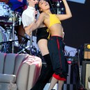 Miley+Cyrus+Performing+Jimmy+Kimmel+Live+eWNPZq9wTxux