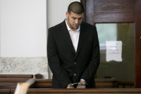 The details about Aaron Hernandez’s troubles just keep coming