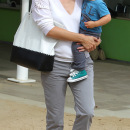 Jennifer Garner takes her son Samuel, and daughters, Violet and Seraphina, on a family trip to The Natural History Museum Of Los Angeles in California.