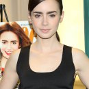 lily-collins-seventeen-magazine-adds-080713 (23)
