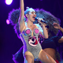 Miley Cyrus Performs at 2013 MTV VMAs ADDS-7