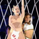 Miley Cyrus Performs With Robin Thicke at 2013 MTV VMAs ADDS-23