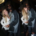 Snoop Dogg Takes a Liking to Beautiful Nikki Leigh