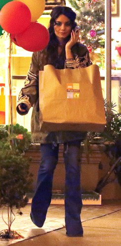 'Spring Breakers' actress Vanessa Hudgens stopping by a post-office before doing some last minute Christmas shopping at Maxwell Dog in Studio City on December 23