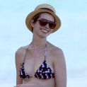 Anne Hathaway Nearly Drowns In Hawaii; Was She Faking It For Attention?