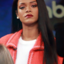 Rihanna arrives at ABC Studios for 'GMA'