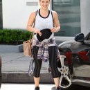 Hilary Duff Gets In A Morning Workout