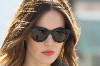 Mandy Moore Looking Very Sexy Catwalking Out Of Andy LeCompte Salon