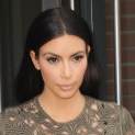 Kim Kardashian Pimps Her ‘Vogue’ Cover on ‘Late Night with Seth Meyers’