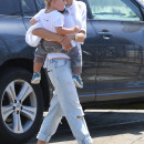 Alessandra Ambrosio At Pacific Park