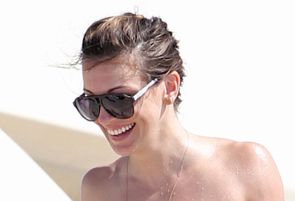 Actress Katie Cassidy seen enjoying a dip in the ocean before heading back to her hotel in Miami Beach