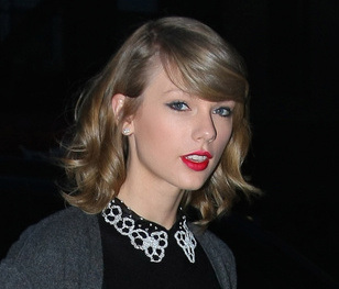 Taylor Swift and Karlie Kloss go for an evening workout together in New York City