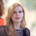 Bella Thorne Chats With Crewmember On The Set of ‘Amityville’ in L.A.