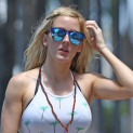 Ellie Goulding Enjoys Cinco de Mayo On A Yacht In Miami