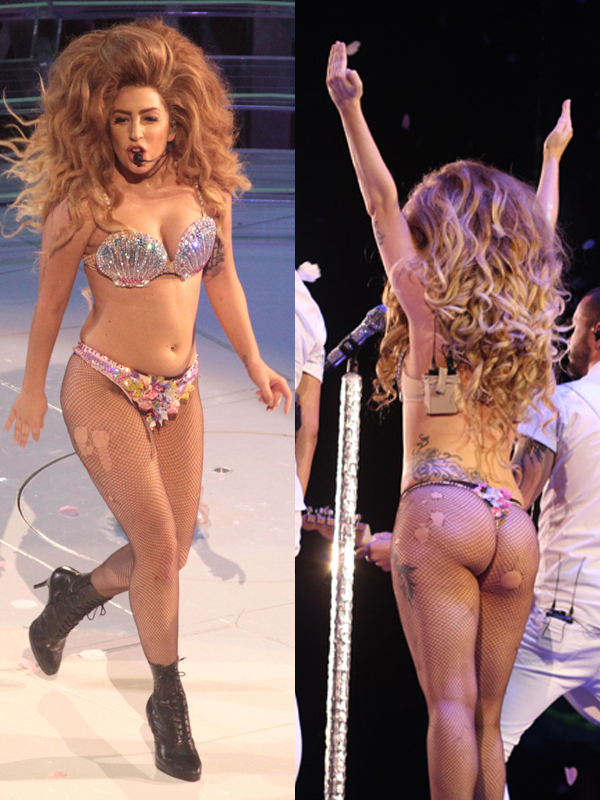 Lady Gaga concert pics in NYC adds--1ASIAU