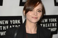 Christina Ricci Brings The Morning Links!
