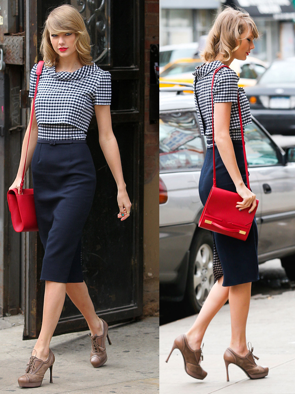 Taylor Swift Stopping By A Gym In New York