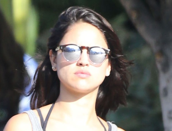 Exclusive... Eiza Gonzalez Out For Lunch At Alfred Coffee & Kitchen