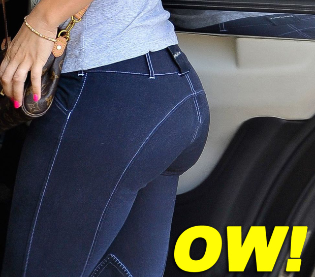 Kaley Cuoco - at a gas station in LA adds---1fsa