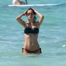 Aida Yespica - Bikini Candids on the Beach in Formentera ADDS---7