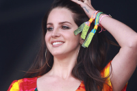 Lana Del Rey Performs at the Glastonbury Festival 2014; Hangs In Portofino, Italy With Her New Man