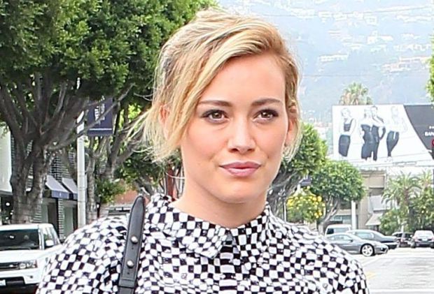 Hilary Duff leaves MAC Cosmetics