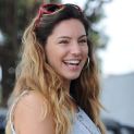 Kelly Brook Stops By A Medical Building In Beverly Hills
