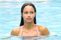 Mario Balotelli Treated His Fiance Fanny Neguesha To Miami Beach!