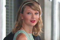 Taylor Swift Leaves The Gym With Scissor-Buddy Karlie Kloss