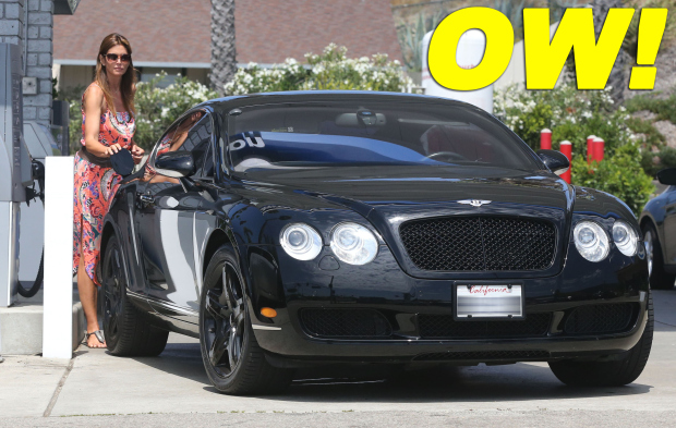 Exclusive... Cindy Crawford Fills Up Her Bentley In Malibu