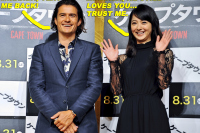 Orlando Bloom Meets Nozomi Sasaki At ‘Zulu’ Premiere in Japan