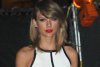 Taylor Swift Gets Leggy For Jimmy Fallon; Promotes ‘The Giver’