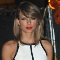 Taylor Swift Gets Leggy For Jimmy Fallon; Promotes ?TheGiver?