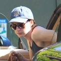 So, Does Everyone Like Anne Hathaway Again? Here She Is Cruising In Her Porsche