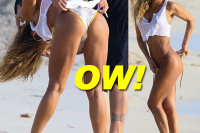 Jennifer Nicole Lee Doing A Photo Shoot On The Beach In Miami