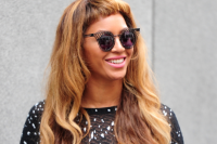 Queen B & Her Bangs on Celebitchy; Tuna Loves Jessie Decker; Dlisted: Halle Hates Paying Child Support