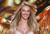 Candice Swanepoel Walks 2014 VS Fashion Show Catwalk