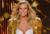 Karlie Kloss Walks 2014 VS Fashion Show Catwalk