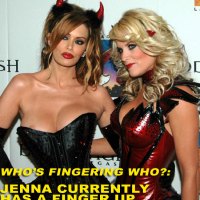 Orgasmic Jenna Jameson & Jenny McCarthy Are Kinky Bitches!