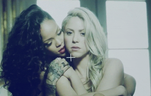 Rihanna Humps Shakira